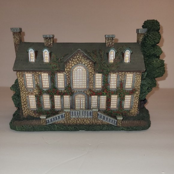 Hawthorne Village "Lamplight Inn" Thomas Kinkade Lamplight Village Collection - Picture 3 of 5